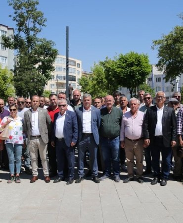 Edirne'de çiftçiler tarım alanlarındaki kaçak yapıların kaldırılmasını istedi